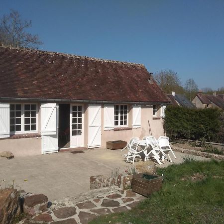 Vila Repos Dans Le Perche Combres Exteriér fotografie