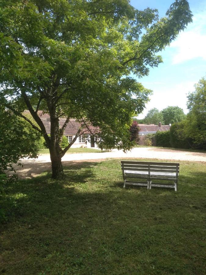 Vila Repos Dans Le Perche Combres Exteriér fotografie